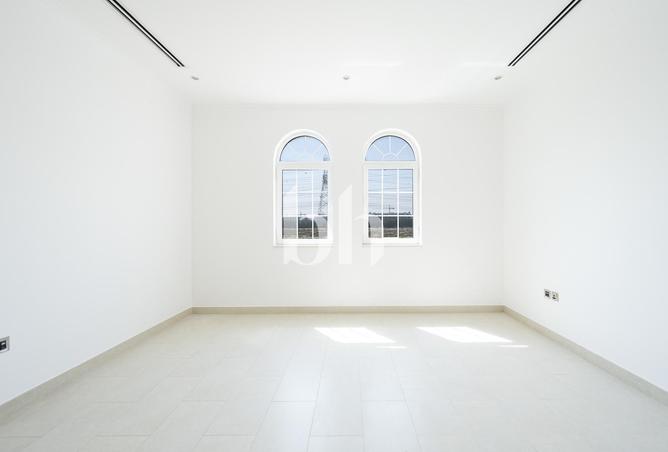 15605912 - Property Image 3