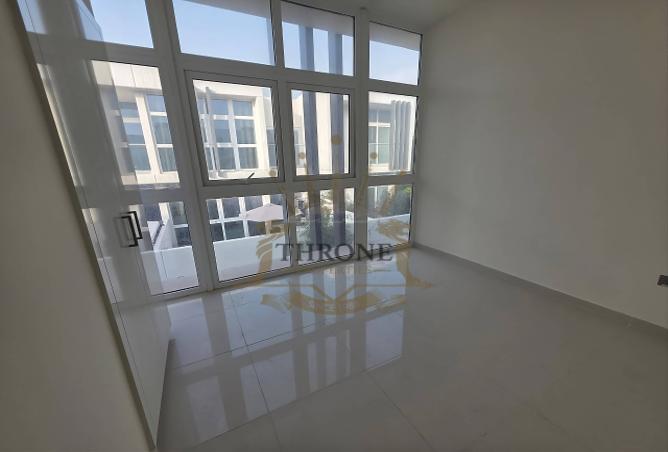 15955141 - صورة العقار 3