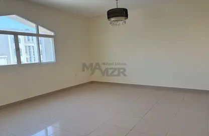 مجمعات للبيع - استوديو - 6 حمامات للبيع في الخالدية - أبوظبي