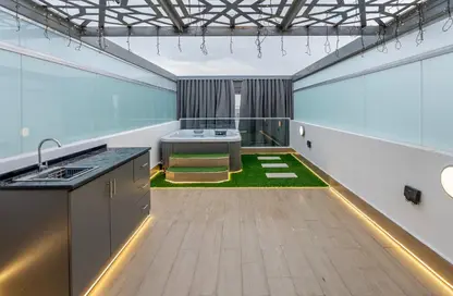 Apartment - 2 Bedrooms - 3 Bathrooms for rent in Oasis 1 - Oasis Residences - Masdar City - Abu Dhabi