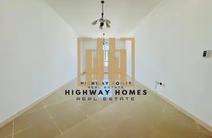 Apartment - 2 Bedrooms - 2 Bathrooms for rent in New Al Taawun Road - Al Taawun - Sharjah