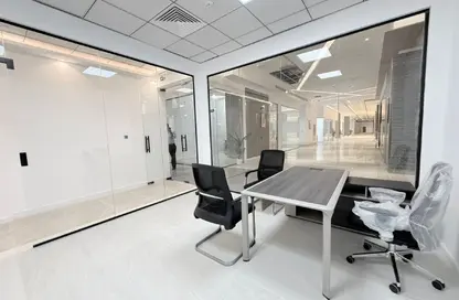 Office Space - Studio - 4 Bathrooms for rent in Burj Nahar Building - Al Muteena - Deira - Dubai
