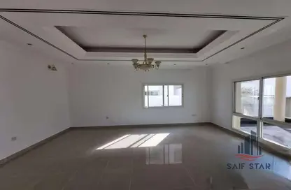 Empty Room image for: Villa - 4 Bedrooms - 5 Bathrooms for rent in Umm Suqeim 2 - Umm Suqeim - Dubai, Image 1