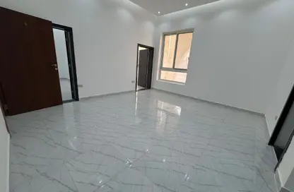 شقة - 2 غرف نوم - 2 حمامات للايجار في مدينة الرياض - أبوظبي