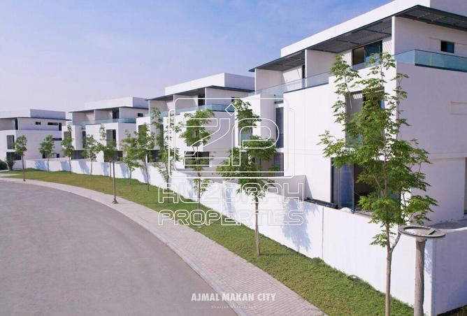 15976200 - Property Image 2