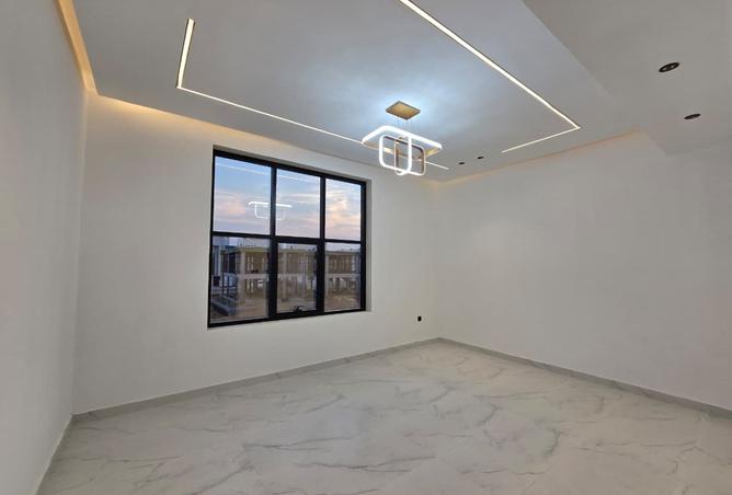 15940002 - Property Image 2