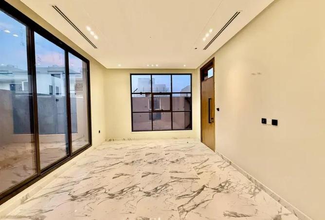 15540773 - Property Image 2