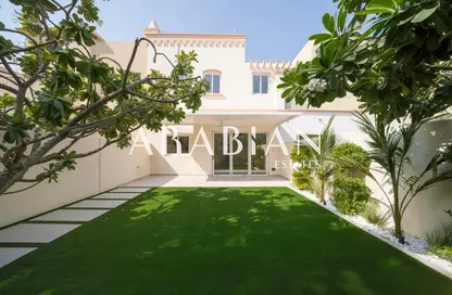 فيلا - 2 غرف نوم - 3 حمامات للايجار في الينابيع 2 - الينابيع - دبي