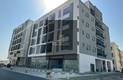 عمارة بالكامل - استوديو - 8 حمامات للبيع في الجرف الصناعية 3 - الجرف الصناعية - عجمان