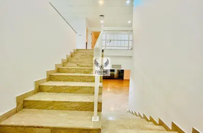Stairs image for: Duplex - 3 Bedrooms - 4 Bathrooms for rent in Al Ahlia tower - Al Khalidiya - Abu Dhabi, Image 1
