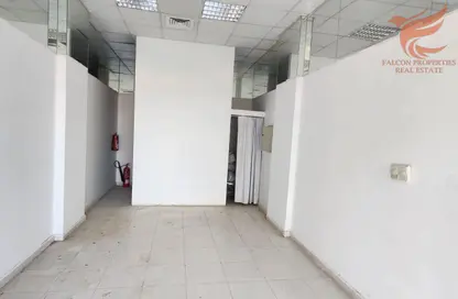 Shop - Studio - 1 Bathroom for rent in Al Nakheel - Ras Al Khaimah