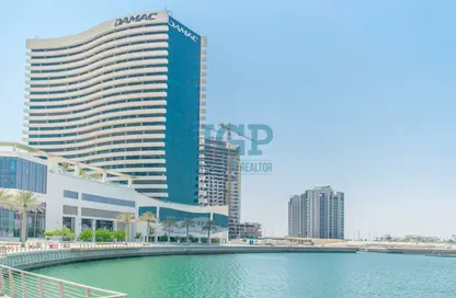 Pool image for: Apartment - 1 Bedroom - 2 Bathrooms for sale in Marina Bay by DAMAC - Najmat Abu Dhabi - Al Reem Island - Abu Dhabi, Image 1
