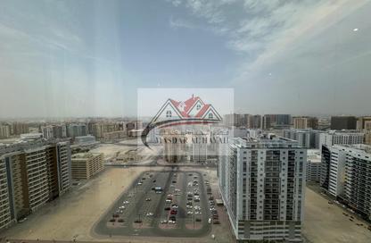 شقة - 3 غرف نوم - 4 حمامات للايجار في برج صحارى 6 - مجمع صحارى - النهدة - الشارقة