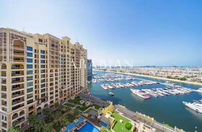Apartment - 2 Bedrooms - 3 Bathrooms for sale in Marina Residences 2 - Marina Residences - Palm Jumeirah - Dubai