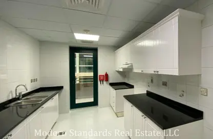 Apartment - 2 Bedrooms - 3 Bathrooms for rent in DXB Tower - Sheikh Zayed Road - Dubai
