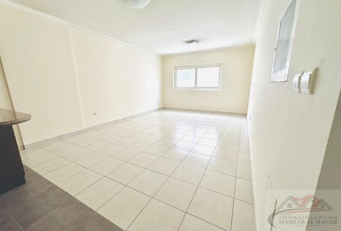 15585601 - صورة العقار 2