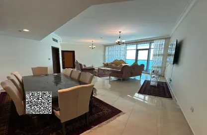 شقة - 2 غرف نوم - 3 حمامات للايجار في مساكن كورنيش عجمان - طريق كورنيش عجمان - عجمان
