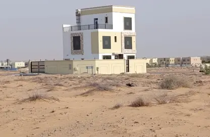 Land - Studio for sale in Rodhat Al Qarat - Al Rowdat Suburb - Sharjah