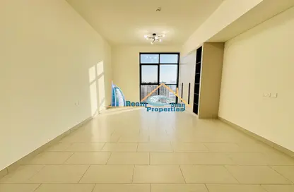 شقة - 1 حمام للايجار في الجداف - دبي