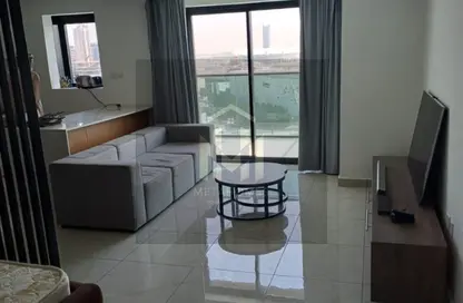 شقة - 1 حمام للايجار في ذا سكوير تاور - قرية الجميرا سركل - دبي