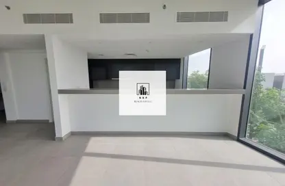 Apartment - 3 Bedrooms - 4 Bathrooms for rent in The Gate - Aljada - Sharjah