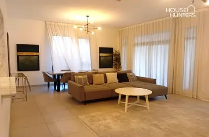 Apartment - 2 Bedrooms - 3 Bathrooms for rent in Lamtara 3 - Madinat Jumeirah Living - Umm Suqeim - Dubai