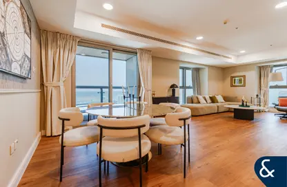Apartment - 3 Bedrooms - 4 Bathrooms for sale in Princess Tower - Dubai Marina - Dubai