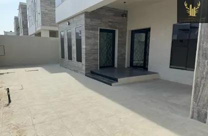فيلا - 5 غرف نوم - 7 حمامات للايجار في الحليو 2 - الحليو - عجمان