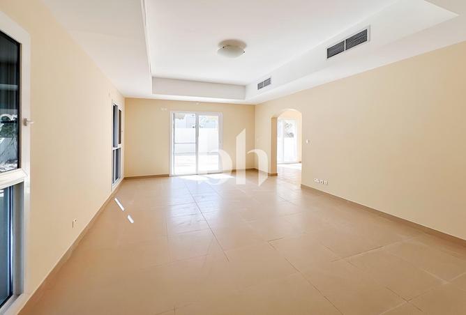 16048236 - صورة العقار 2