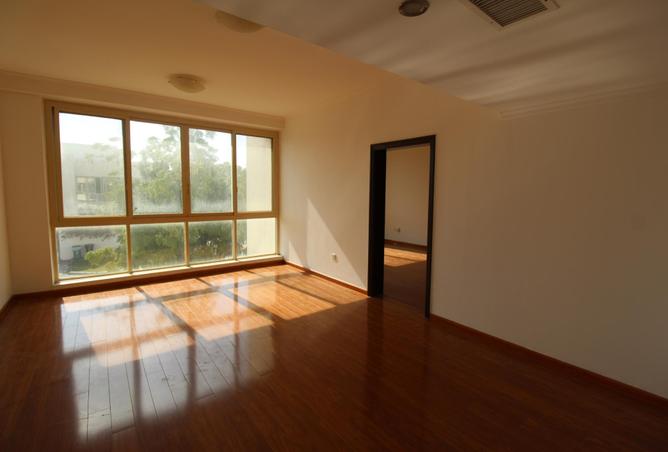 15740200 - Property Image 3