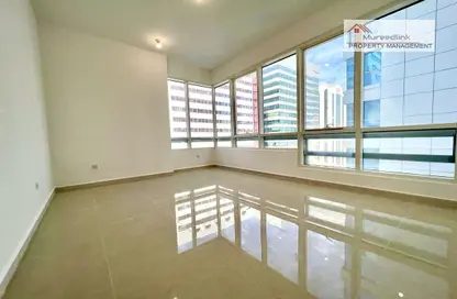 Empty Room image for: Apartment - 2 Bedrooms - 2 Bathrooms for rent in Electra Street - Abu Dhabi, Image 1