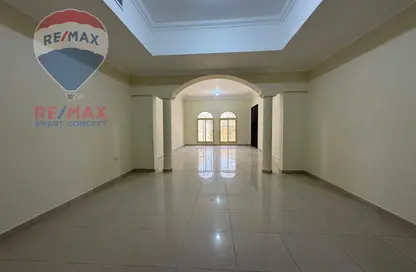 Villa - 6 Bedrooms - 7+ Bathrooms for rent in Khalifa City A Villas - Khalifa City A - Khalifa City - Abu Dhabi