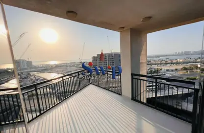 Apartment - 3 Bedrooms - 4 Bathrooms for sale in The View - Al Raha Beach - Abu Dhabi