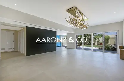 فيلا - 3 غرف نوم - 3 حمامات للبيع في الينابيع 14 - الينابيع - دبي