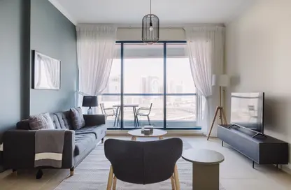 Apartment - 1 Bedroom - 2 Bathrooms for rent in Jumeirah Bay Towers - Jumeirah Lake Towers - Dubai
