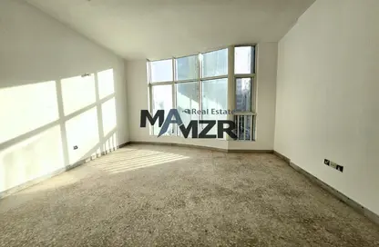 Apartment - 3 Bedrooms - 3 Bathrooms for rent in Sultan Bin Zayed the First Street - Muroor Area - Abu Dhabi