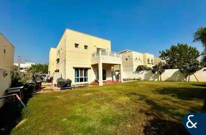 Villa - 3 Bedrooms - 4 Bathrooms for sale in Meadows 9 - Meadows - Dubai
