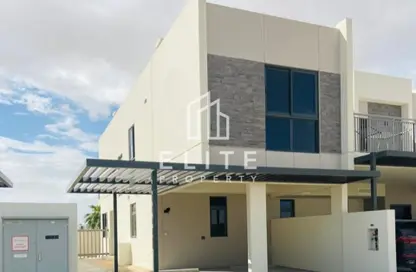 Villa - 3 Bedrooms - 5 Bathrooms for rent in Aurum Villas - Odora - Damac Hills 2 - Dubai