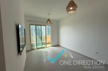 شقة - 2 غرف نوم - 3 حمامات للايجار في برج أيكون 1 - (JLT) مجمع M - أبراج بحيرة الجميرا - دبي