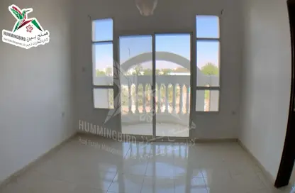Empty Room image for: Apartment - 3 Bedrooms - 4 Bathrooms for rent in Al Dafeinah - Asharej - Al Ain, Image 1