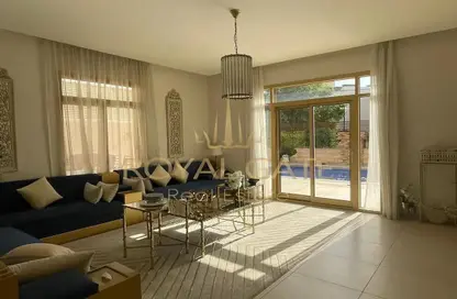 Living Room image for: Townhouse - 5 Bedrooms - 6 Bathrooms for sale in Al Raha Golf Gardens - Abu Dhabi, Image 1