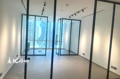 Office Space - Studio for rent in Tamani Art Tower - Business Bay - Dubai