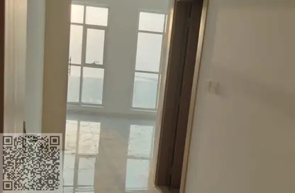 شقة - 2 غرف نوم - 2 حمامات للايجار في مساكن كورنيش عجمان - طريق كورنيش عجمان - عجمان