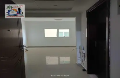 Apartment - 1 Bedroom - 2 Bathrooms for rent in Al Anwar Tower - Al Khan Lagoon - Al Khan - Sharjah