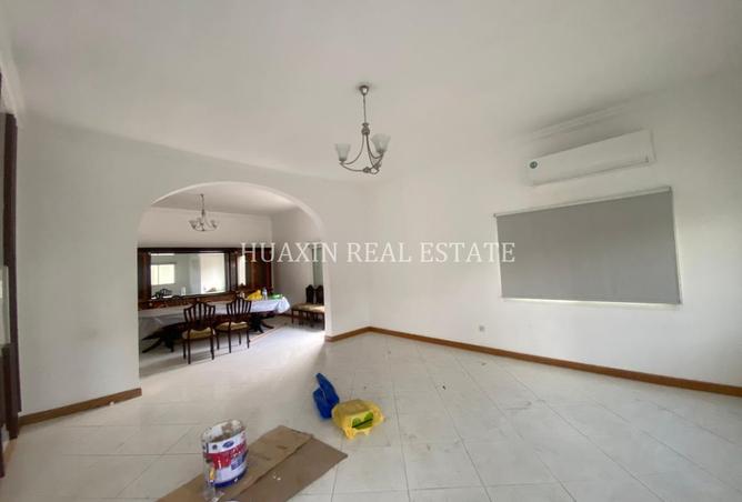 15393346 - Property Image 3
