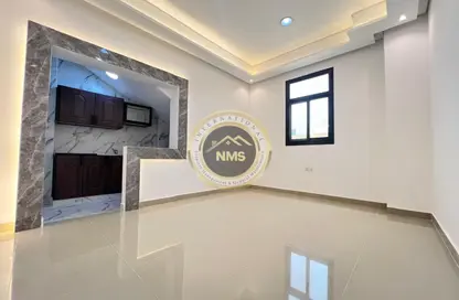 Apartment - Studio - 1 Bathroom for rent in Al Mushrif - Abu Dhabi
