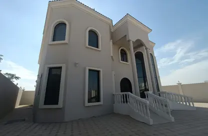 فيلا - 6 غرف نوم - 8 حمامات للايجار في مدينة الرياض - أبوظبي فيلا - 6 غرف نوم - 8 حمامات للايجار في مدينة الرياض - أبوظبي