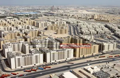 مجمعات للإيجار - استوديو - 2 حمامات للايجار في القوز - دبي