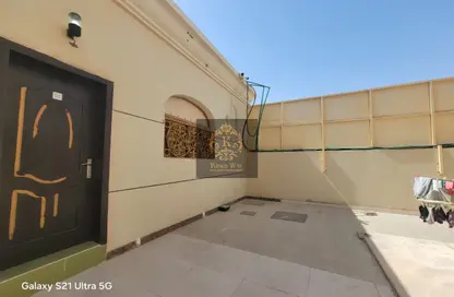 Apartment - 1 Bedroom - 1 Bathroom for rent in Mohamed Bin Zayed City Villas - Mohamed Bin Zayed City - Abu Dhabi