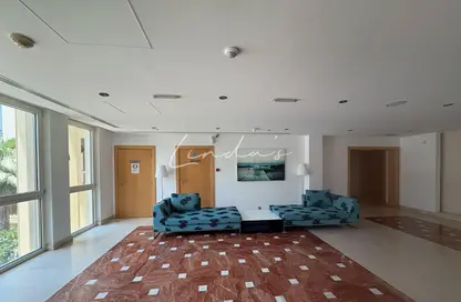 Apartment - 5 Bedrooms - 3 Bathrooms for rent in Al Das - Shoreline Apartments - Palm Jumeirah - Dubai